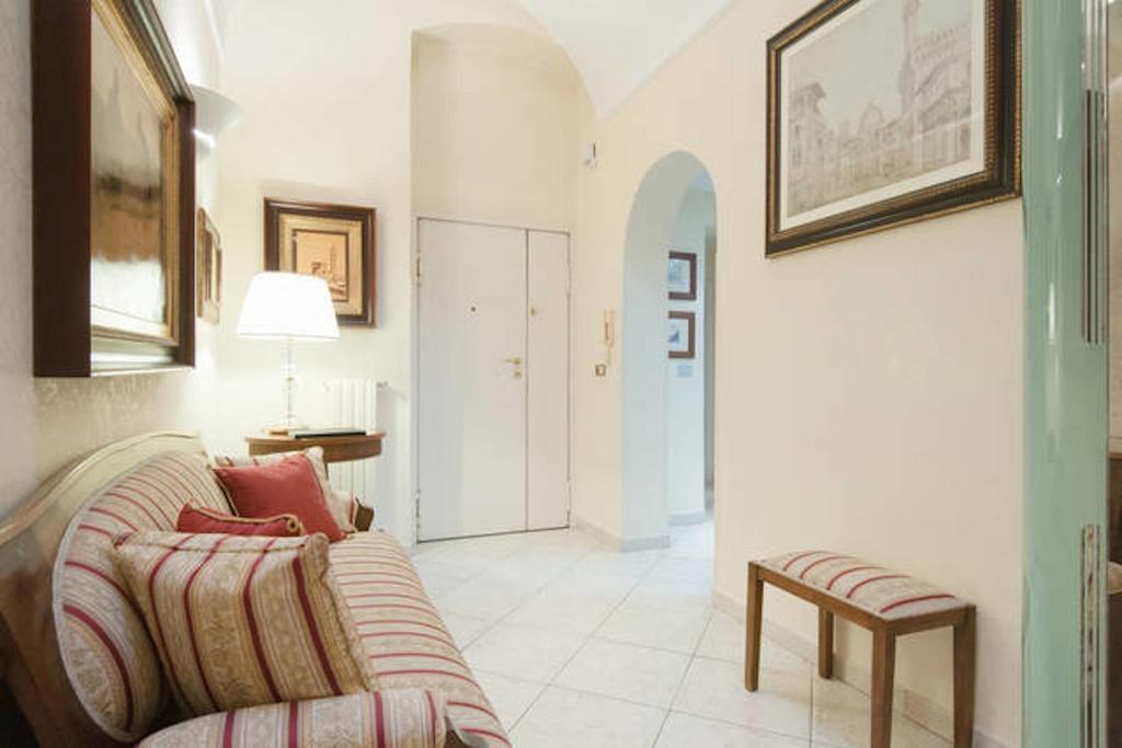 Turenum Apartment Trani Exterior foto