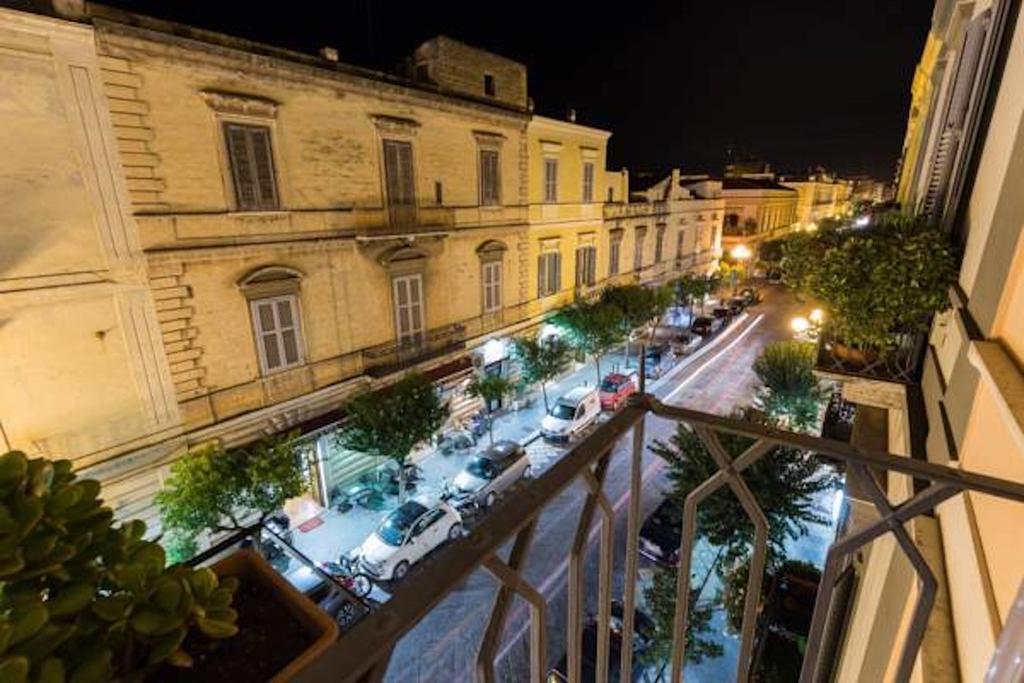 Turenum Apartment Trani Exterior foto